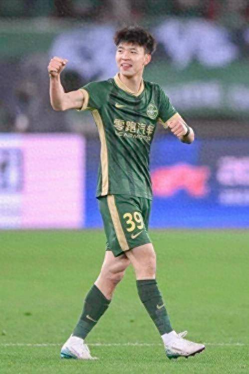 包含浙江队冲刺阶段造点机会,志在中超名次提升,震撼外界,球队文化再被提及的词条九游游戏体验