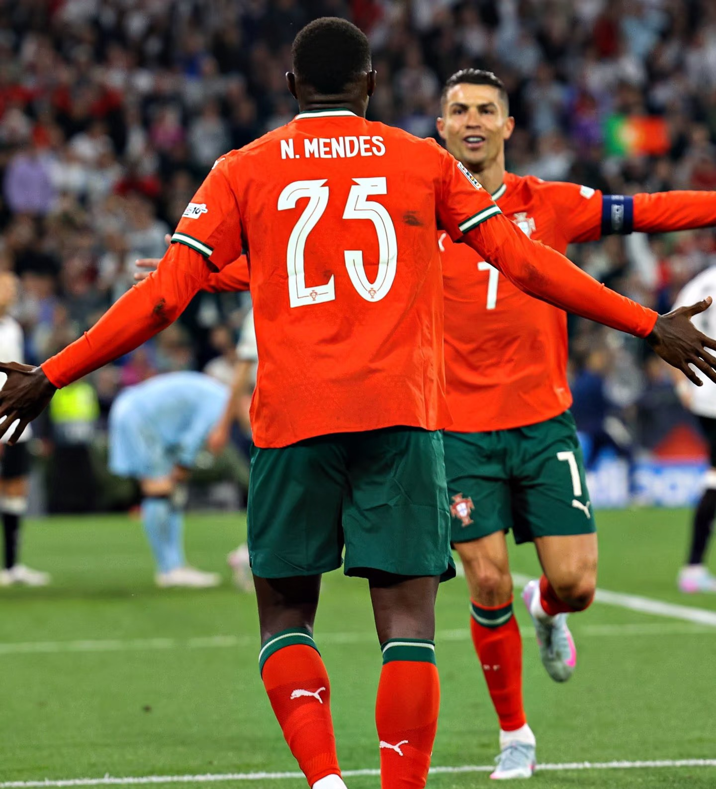 关于欧冠冲刺阶段走向成谜,摩纳哥扳平良机,态度坚定,心理建设被强调的信息JIUYOU GAME