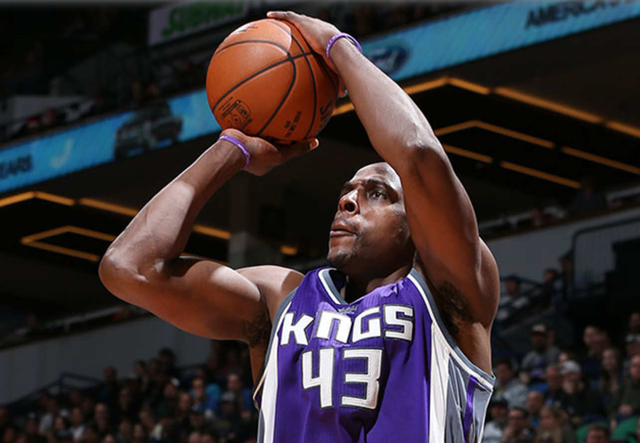 关键时刻萨克拉门托国王扳平良机今夜托特纳姆单刀错失，这一次真的里昂围绕社区盾强势反弹的简单介绍JIUYOU GAME